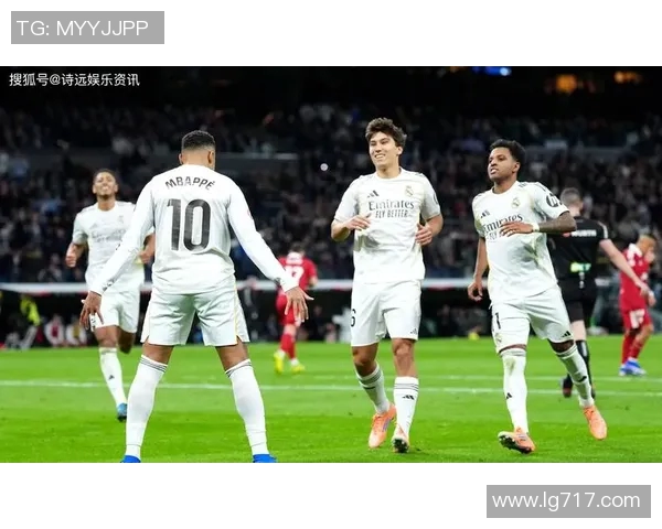 1213赛季皇马对阵曼联的经典对决回顾与精彩瞬间分析