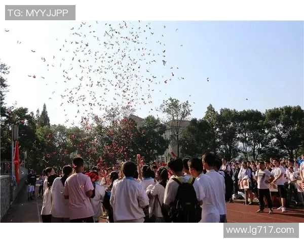 赵泰隆的篮球之路:从青涩少年到职业明星的成长历程与奋斗故事 赵泰隆的篮球之路:从青涩少年到职业明星的成长历程与奋斗故事