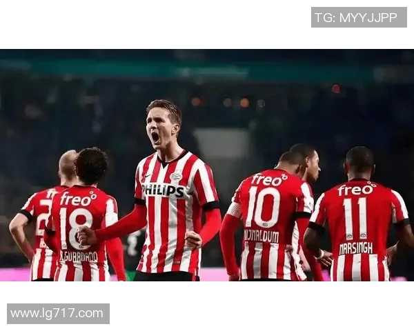 奈梅亨青年队与埃因霍温青年队激战正酣精彩对决引人瞩目