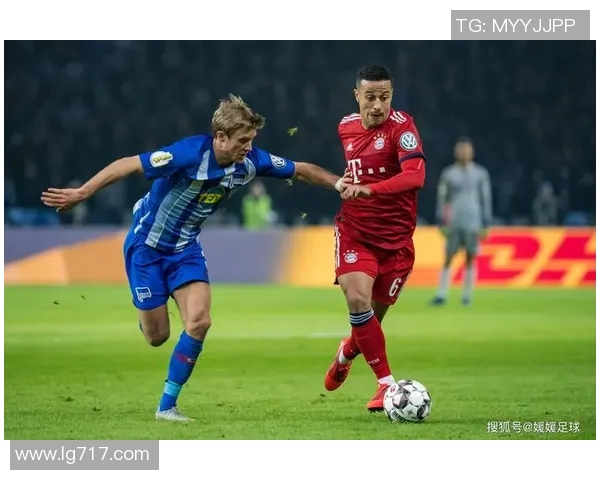 雅典队与莫陆军的激烈对决揭示了足球战术的博弈与激情