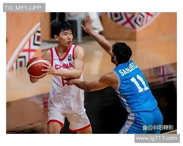 韩国男篮迎战澳大利亚队全力争胜展现实力与激情 韩国男篮迎战澳大利亚队全力争胜展现实力与激情
